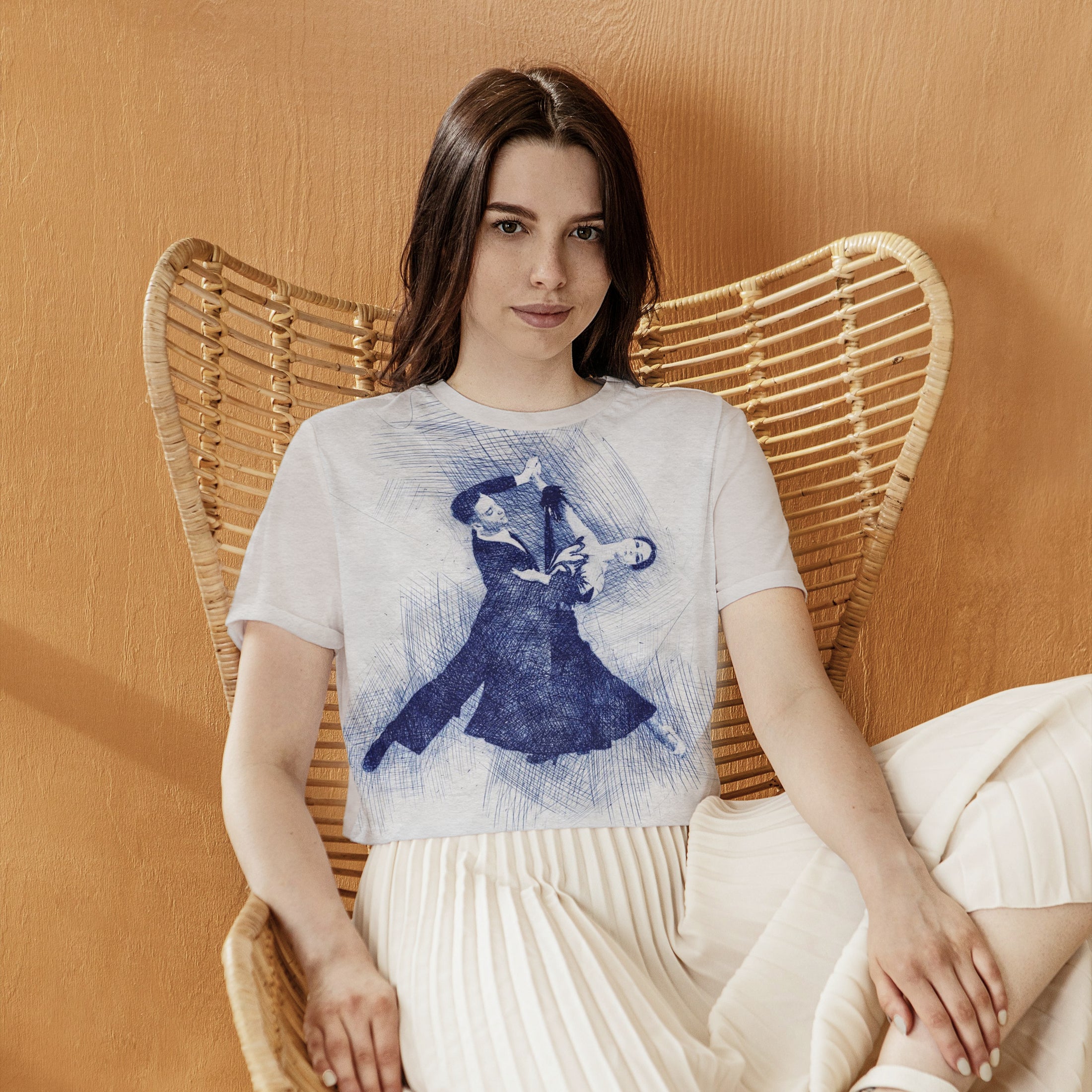 Waltz in-k Crop Tee