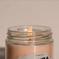 Load image into Gallery viewer, Samba Candle